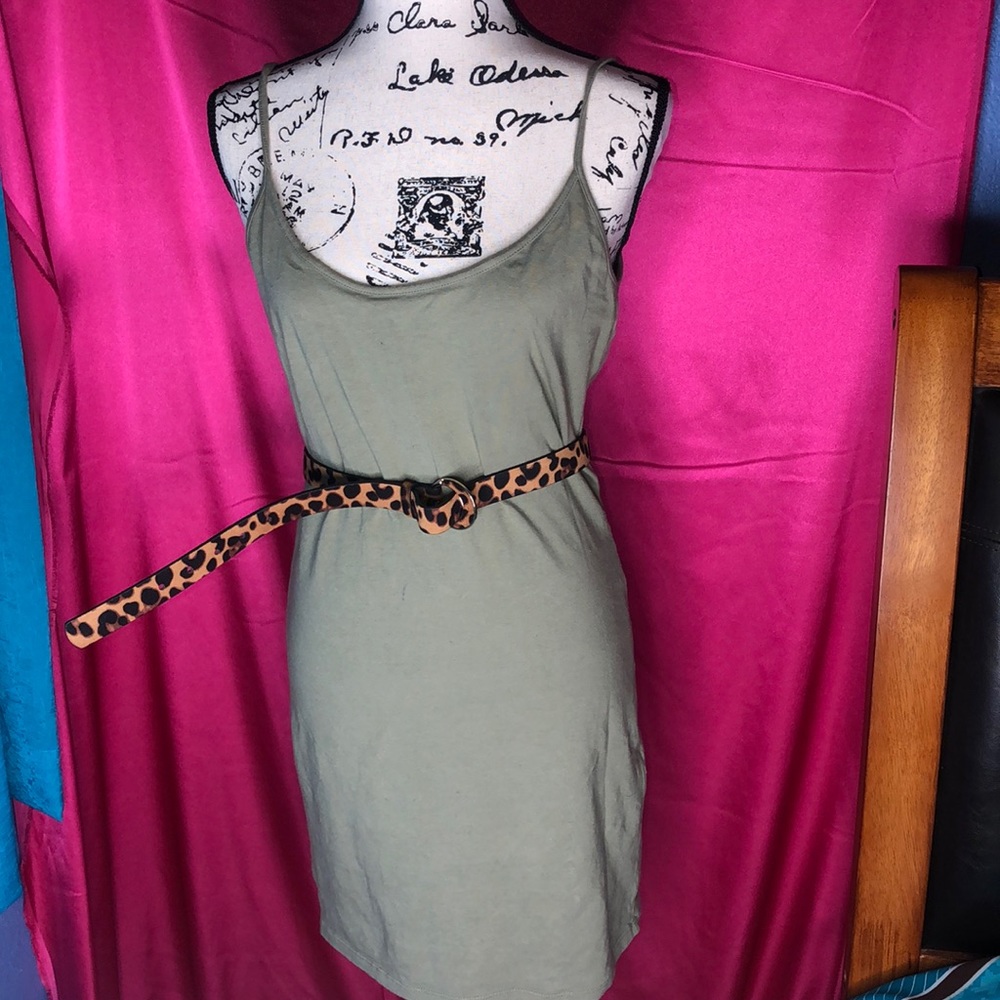 Solid bodycon dress 👗